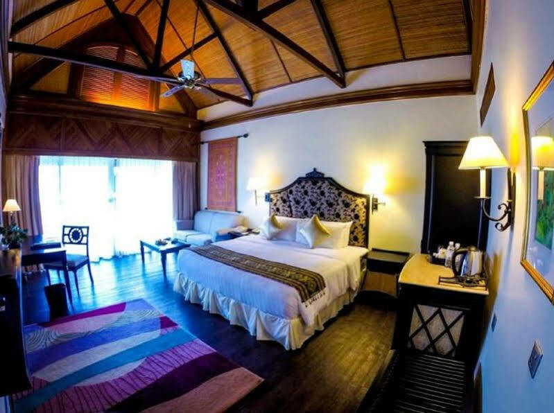 Villa At Nexus Resort & Spa Karambunai Kampong Bikasan Extérieur photo
